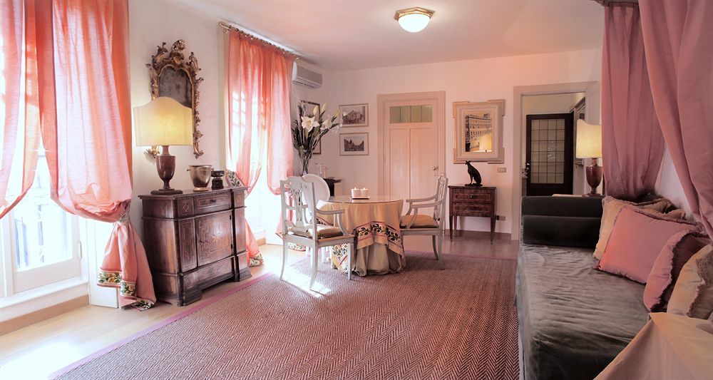 Residenza Ruspoli Bonaparte Rome Exterior photo